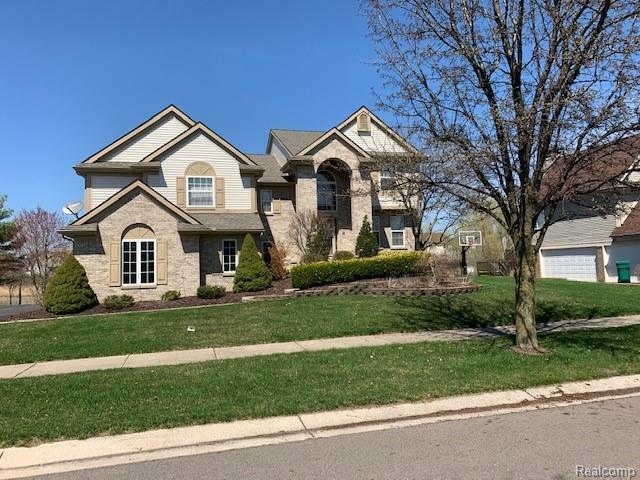 Property Photo: 43188 Pond Bluff Drive MI 48111