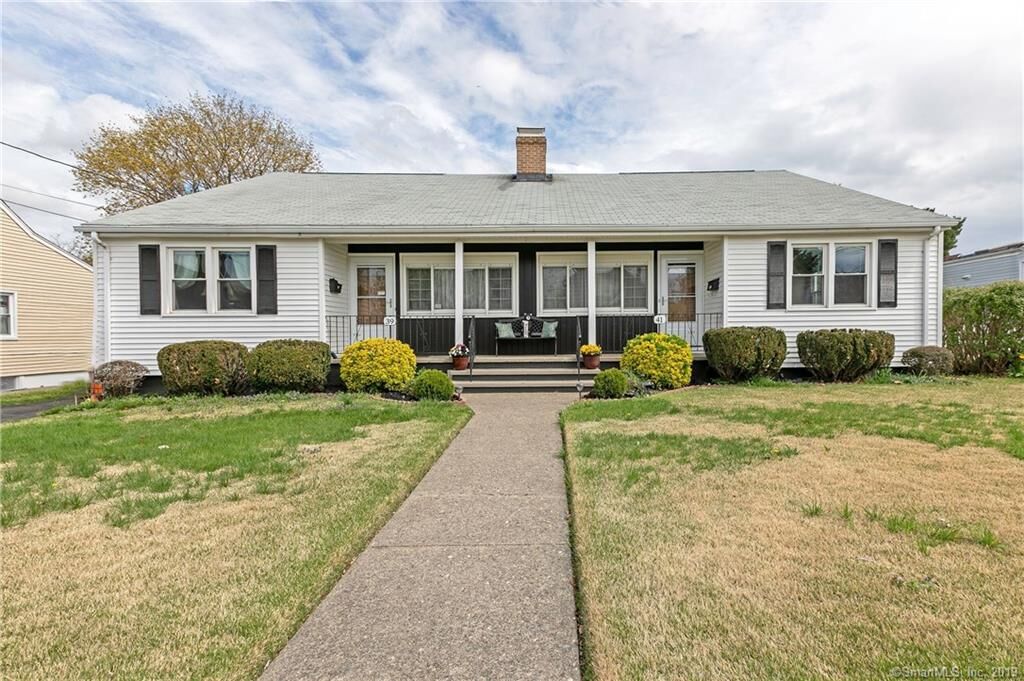 Property Photo:  39 Hawthorne Street  CT 06610 