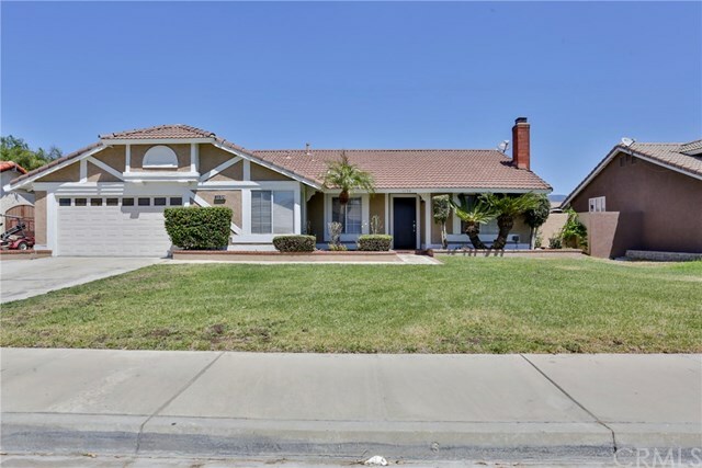 Property Photo:  1154 W La Gloria Drive  CA 92377 