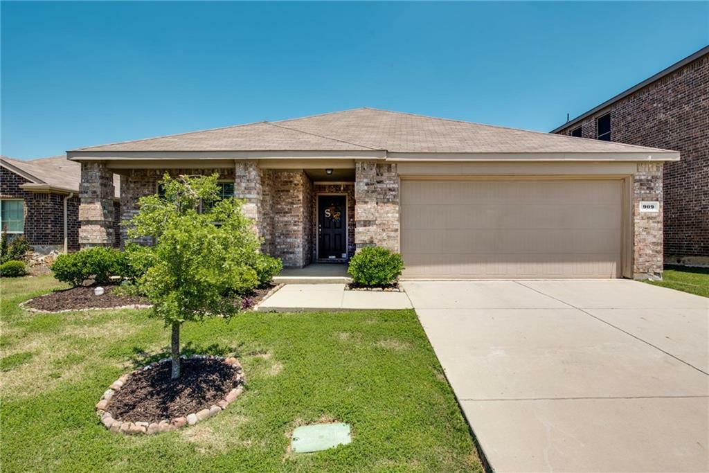 Property Photo:  909 Cheyenne Drive  TX 76227 