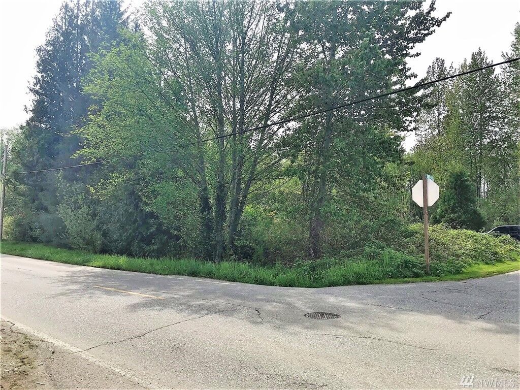 Property Photo: 3316 135th St SE WA 98294