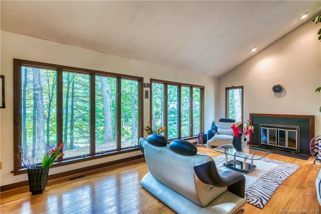 Property Photo:  8 Bruce Lane  CT 06001 