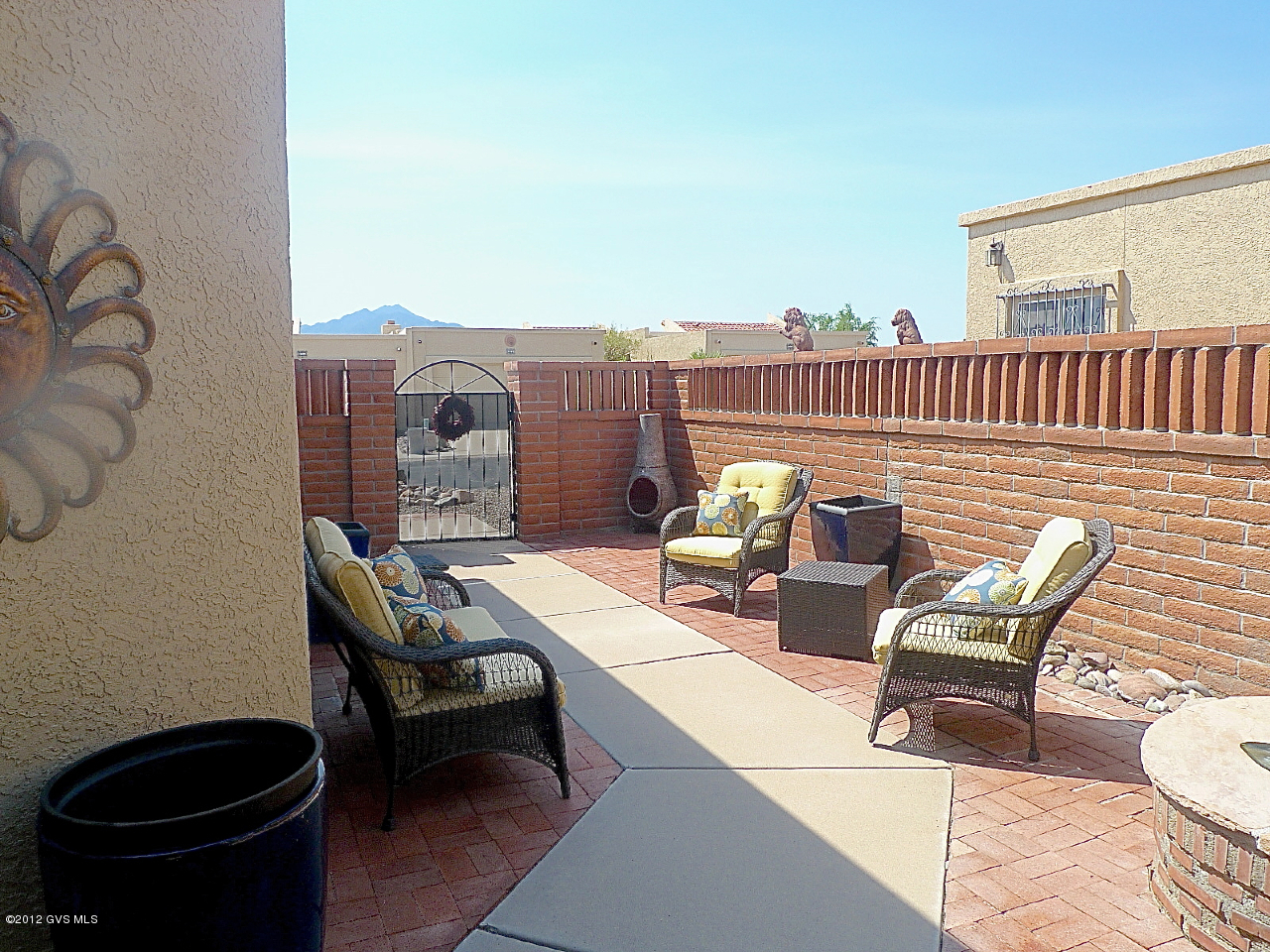 Property Photo:  1488 W Via De Roma  AZ 85622 