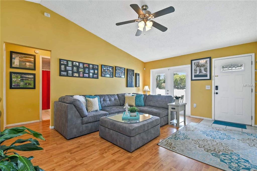 Property Photo: 3064 Autumn Court FL 32792