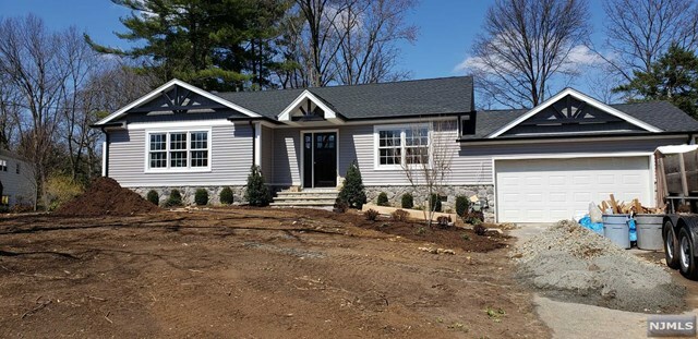 Property Photo:  574 Lockhaven Drive  NJ 07675 