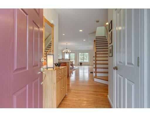 Property Photo:  16 Vine Brook Way 16  MA 01801 