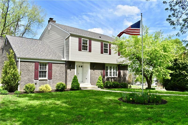 Property Photo:  825 Fredericka Drive  PA 15102 