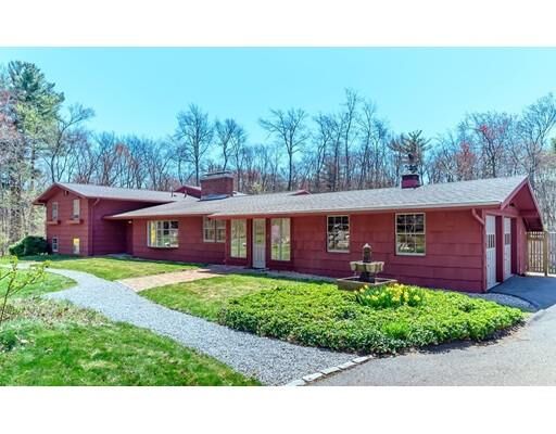 Property Photo: 7 Hunter Dr. MA 01810