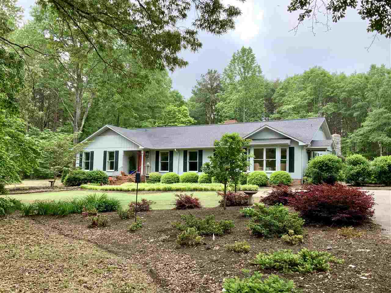 Property Photo:  391 Indian Creek Road  SC 29302 