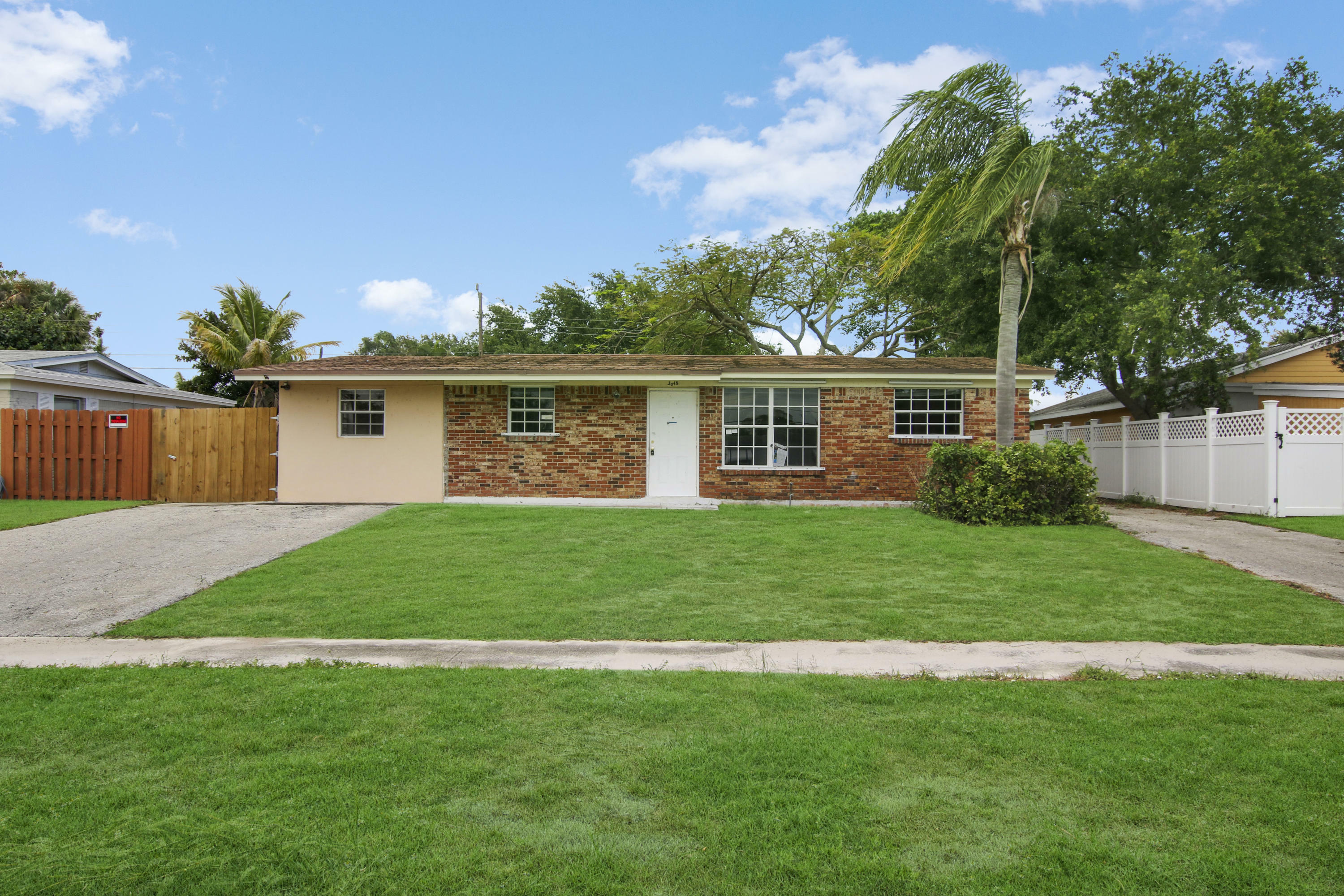 Property Photo:  3615 Gull Road  FL 33410 