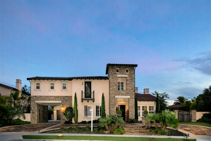 Property Photo:  15545 Via La Ventana  CA 92131 