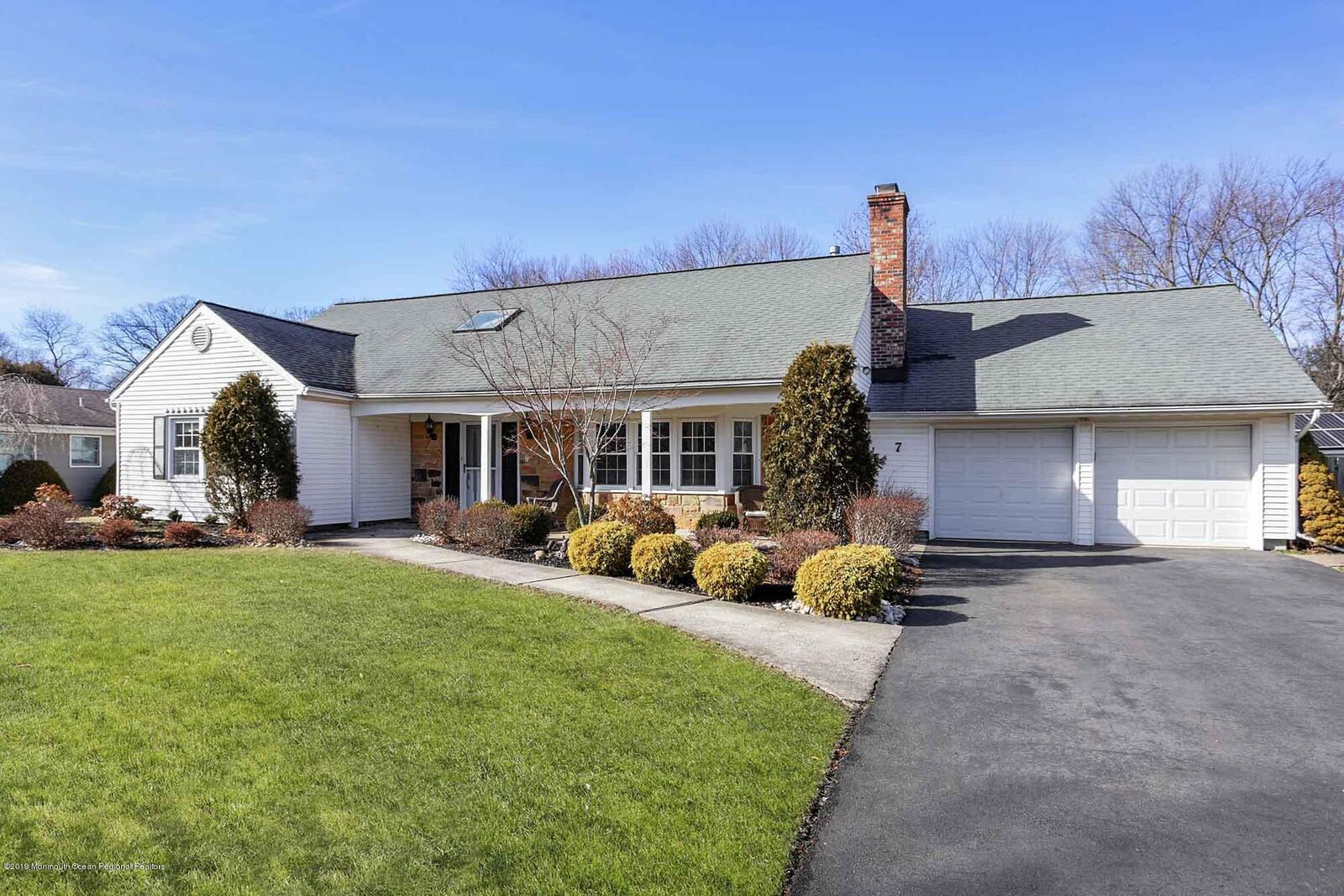 Property Photo:  7 Livingston Lane  NJ 07726 