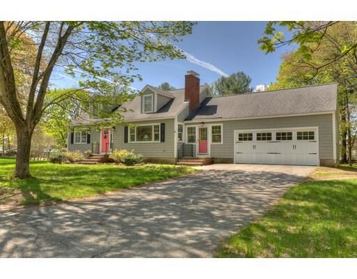 Property Photo:  31 Carty Cir  MA 01845 