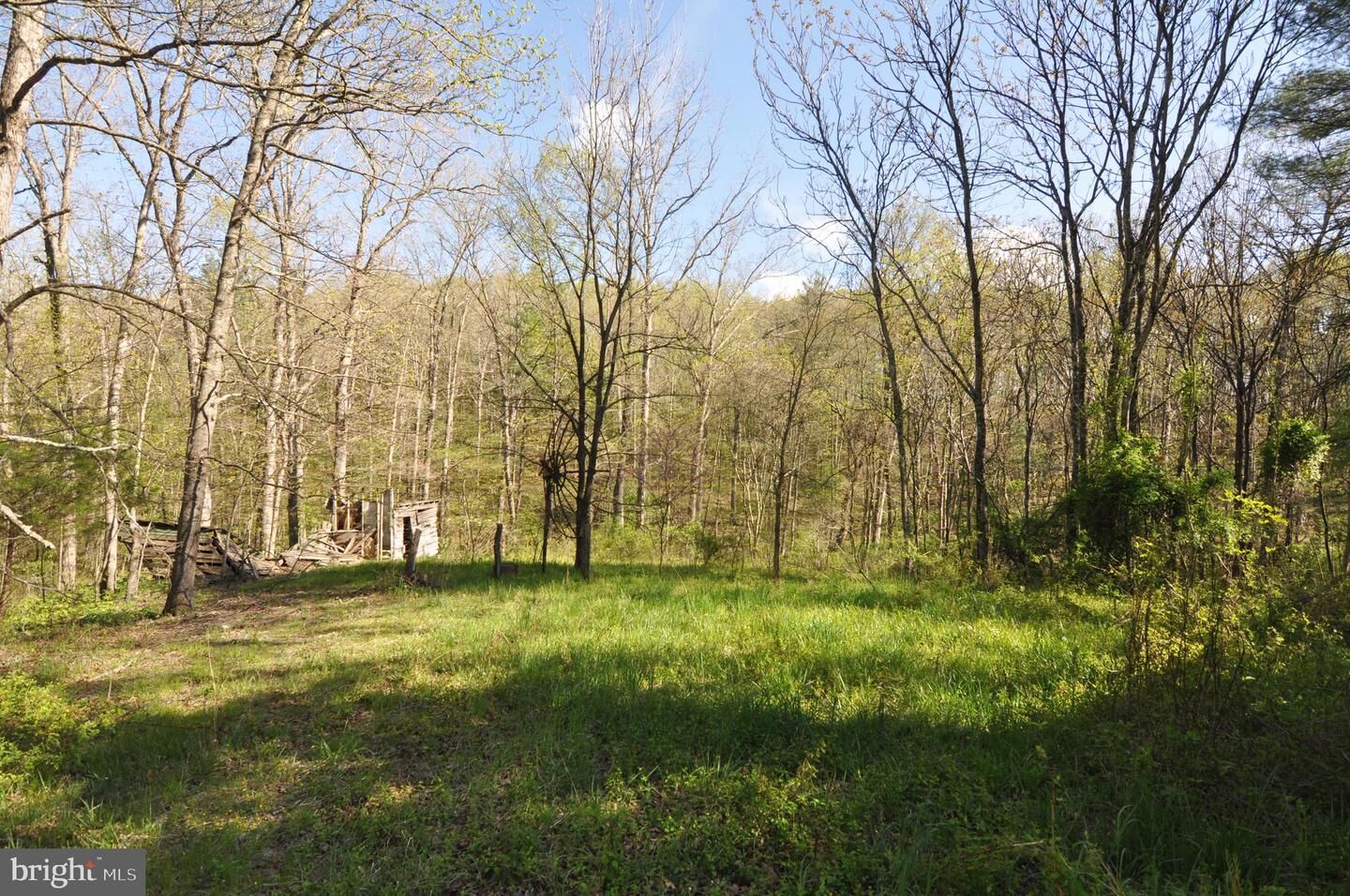 Property Photo:  128 Brethern Lane  WV 25427 