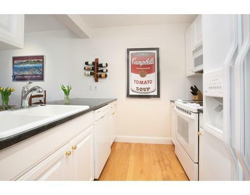 Property Photo:  65 Chelsea Street 104  MA 02129 