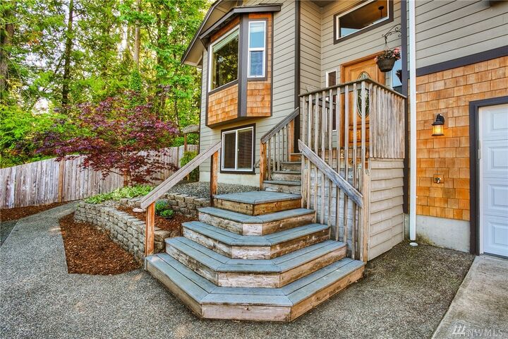 Property Photo: 1209 Fairmount Ave WA 98584