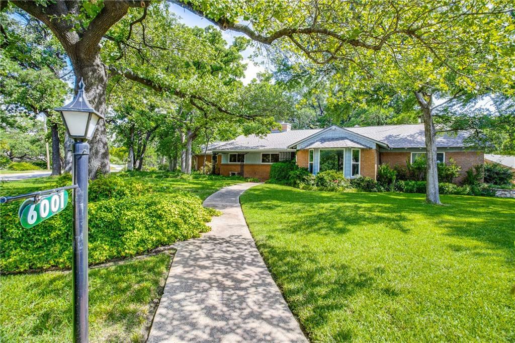 Property Photo: 6001 Jacqueline Road TX 76112