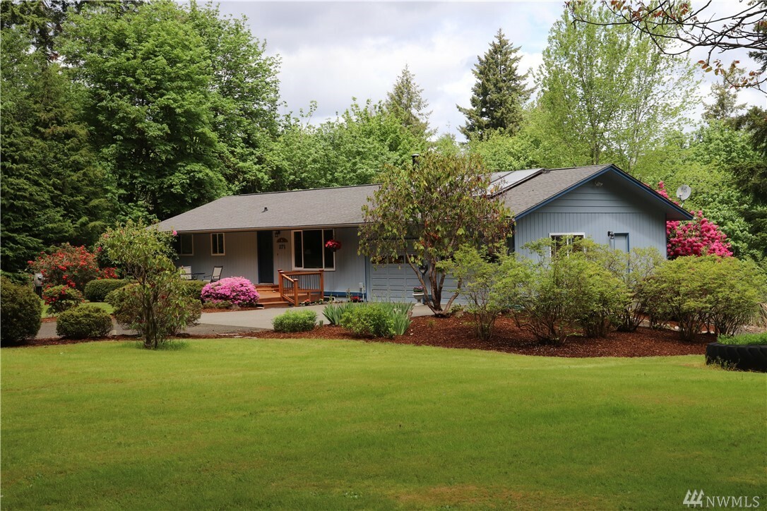 Property Photo: 271 SE Mill Creek Ridge E WA 98584