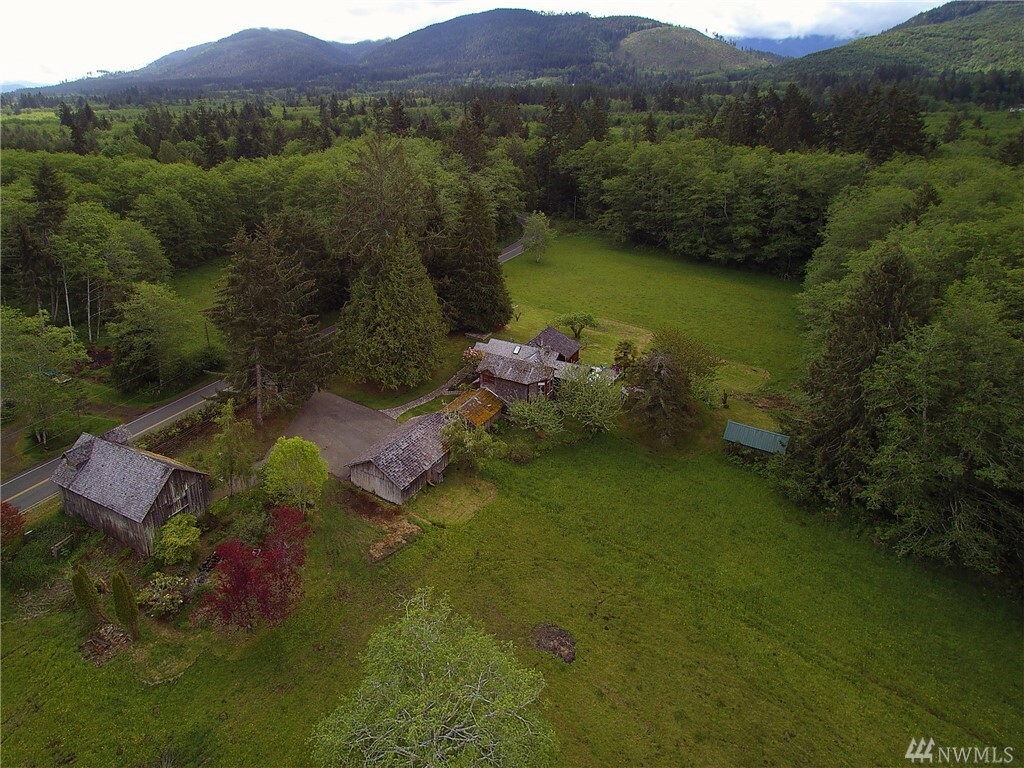 Property Photo: 171 Whiskey Creek Beach Rd WA 98363