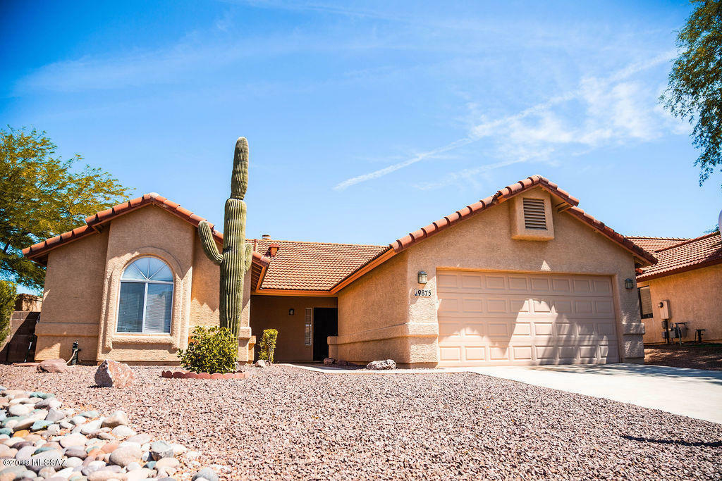 Property Photo:  9875 N Stone Creek Place  AZ 85742 