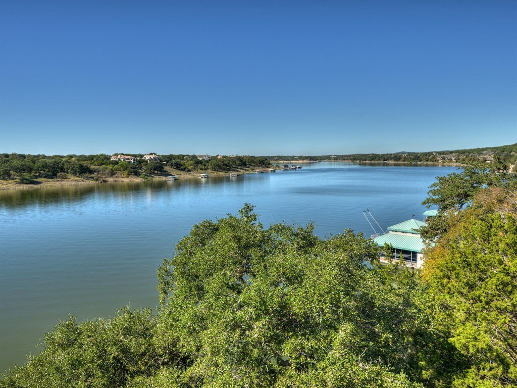 24216 Colorado Canyon Drive  Marble Falls TX 78654 photo