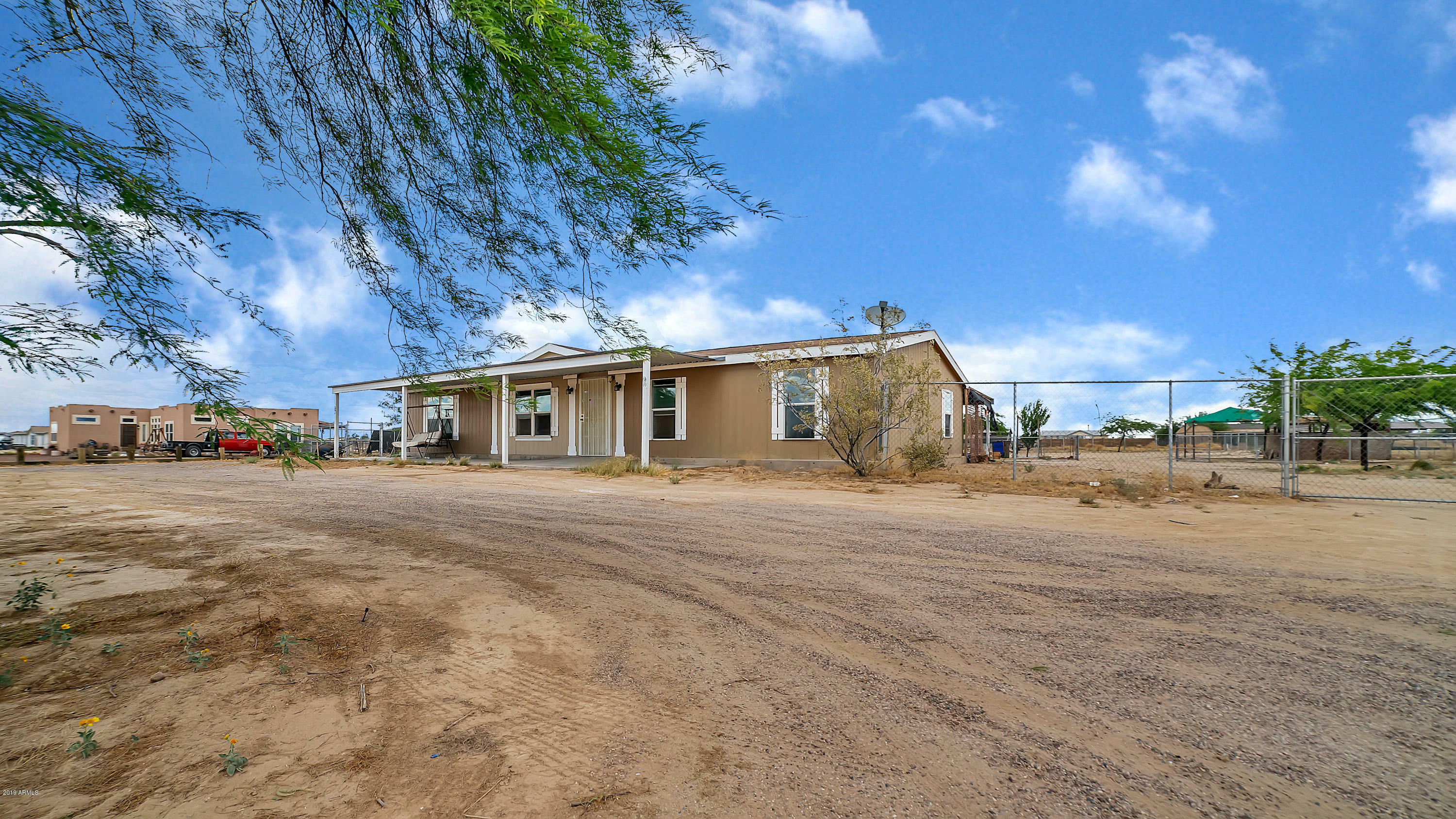 Property Photo:  30422 W Latham Street  AZ 85396 