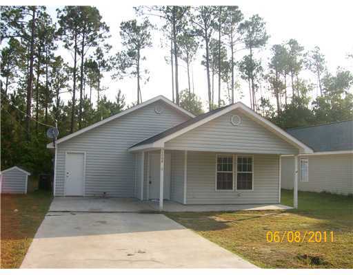Property Photo: 6068 E Jones MS 39520