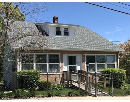 18 Connecticut Ave  Blackstone MA 01504 photo