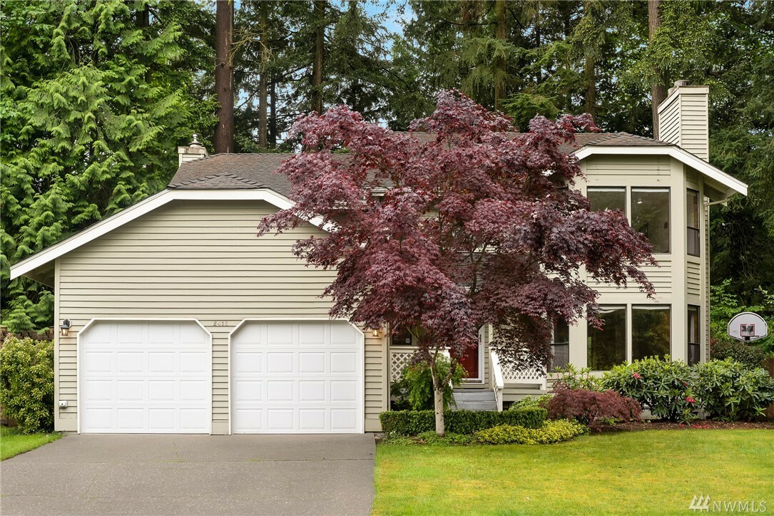 Property Photo:  2416 243rd Place SE  WA 98021 