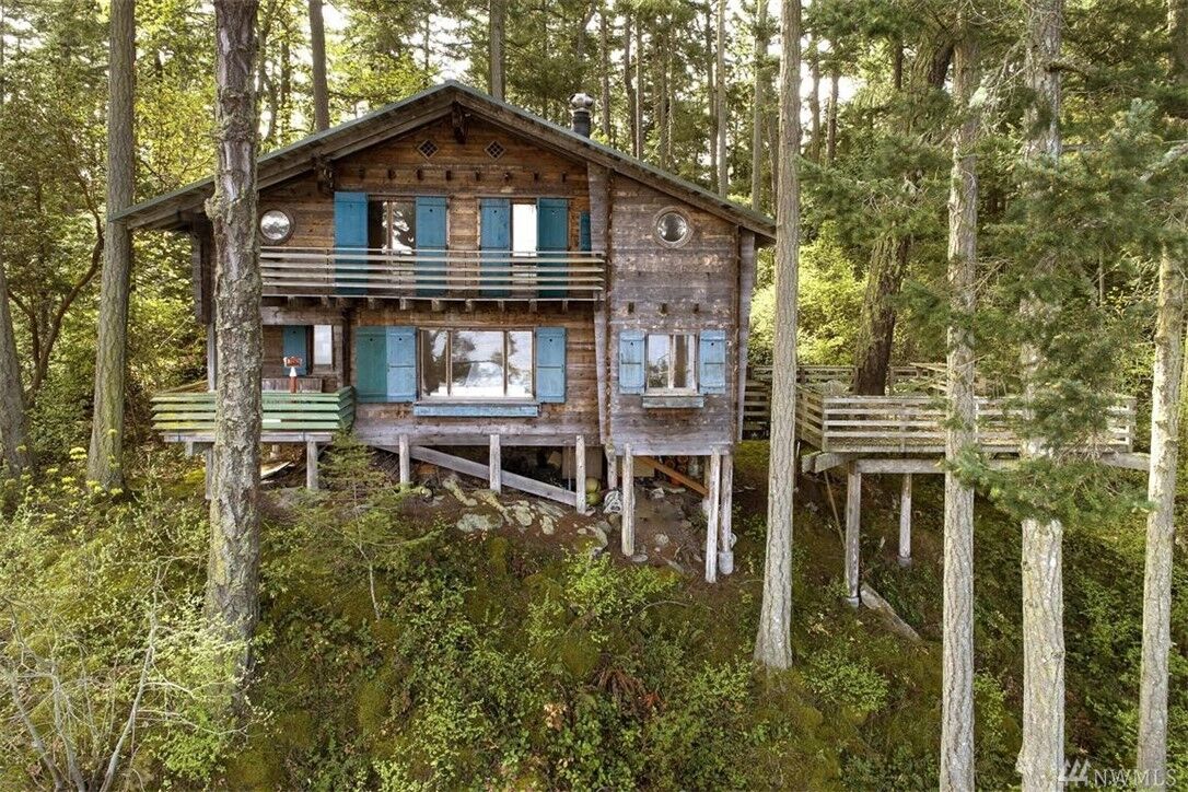Property Photo:  23 Brown Island  WA 98250 