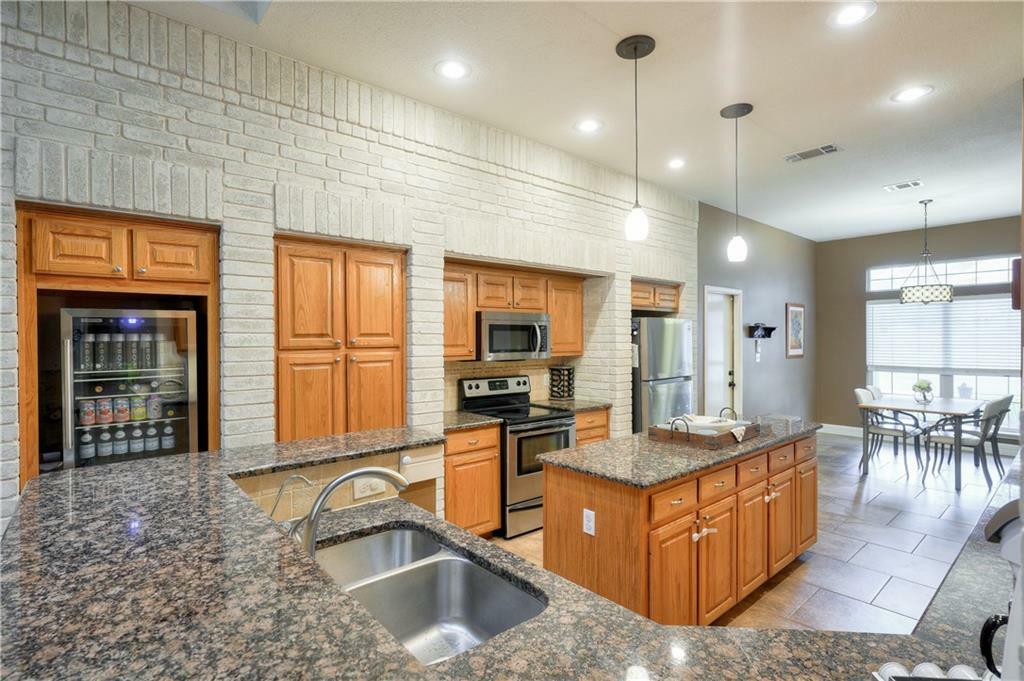 Property Photo:  2321 Little Elm Trail  TX 78613 