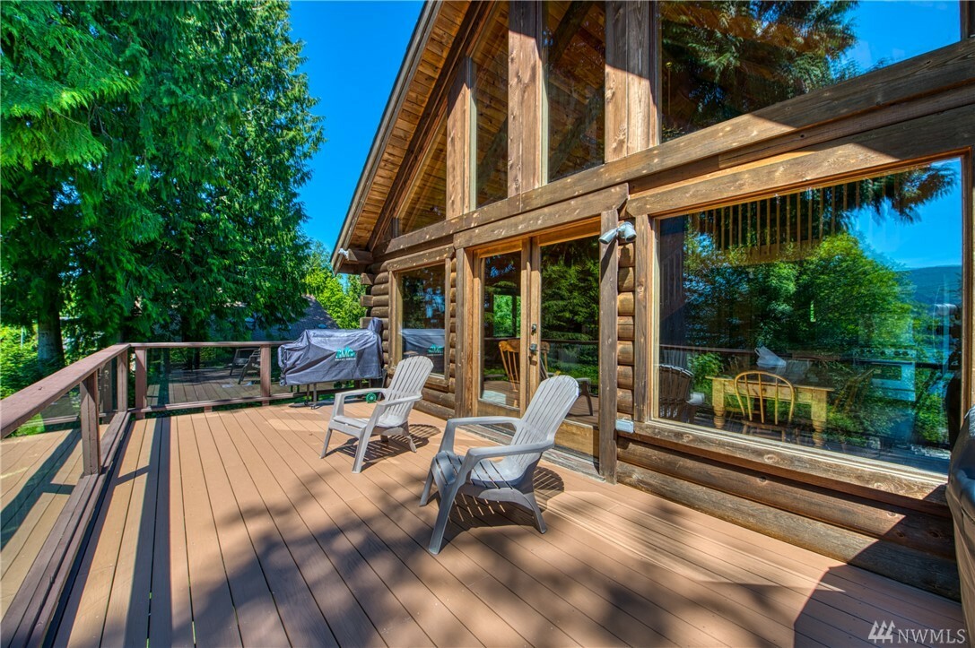 Property Photo:  5130 Totem Trail  WA 98221 