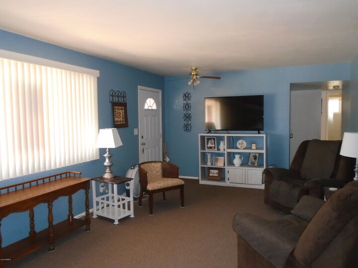 Property Photo: 10949 W Connecticut Avenue AZ 85351