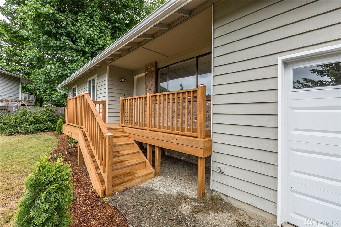 Property Photo:  2630 SW 347th Place  WA 98023 