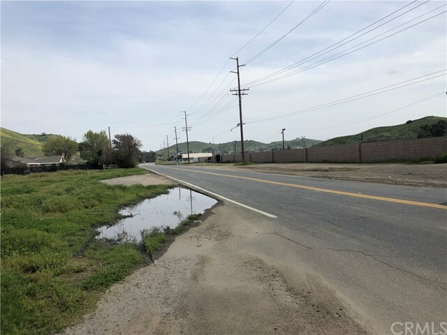 Property Photo: 18700 Collier Avenue CA 92530