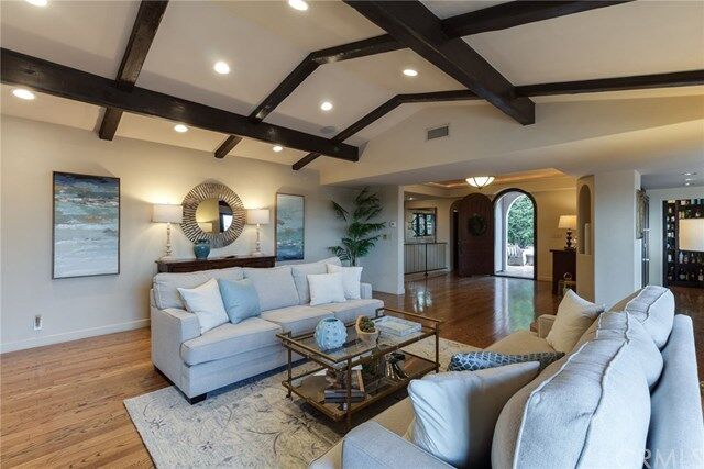 Property Photo: 976 Via Del Monte CA 90274