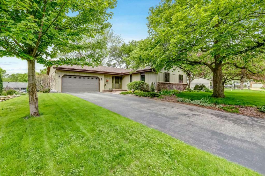 Property Photo:  14351 Golf View Drive  MN 55346 