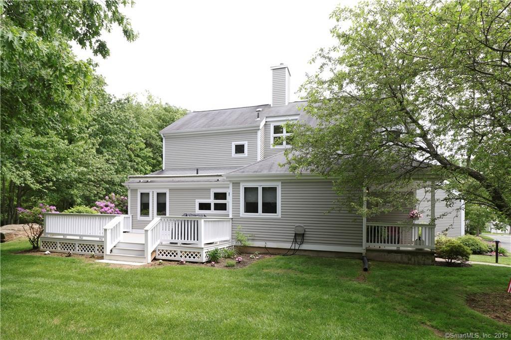 Property Photo: 101 Hotchkiss Grove Road 11 CT 06405