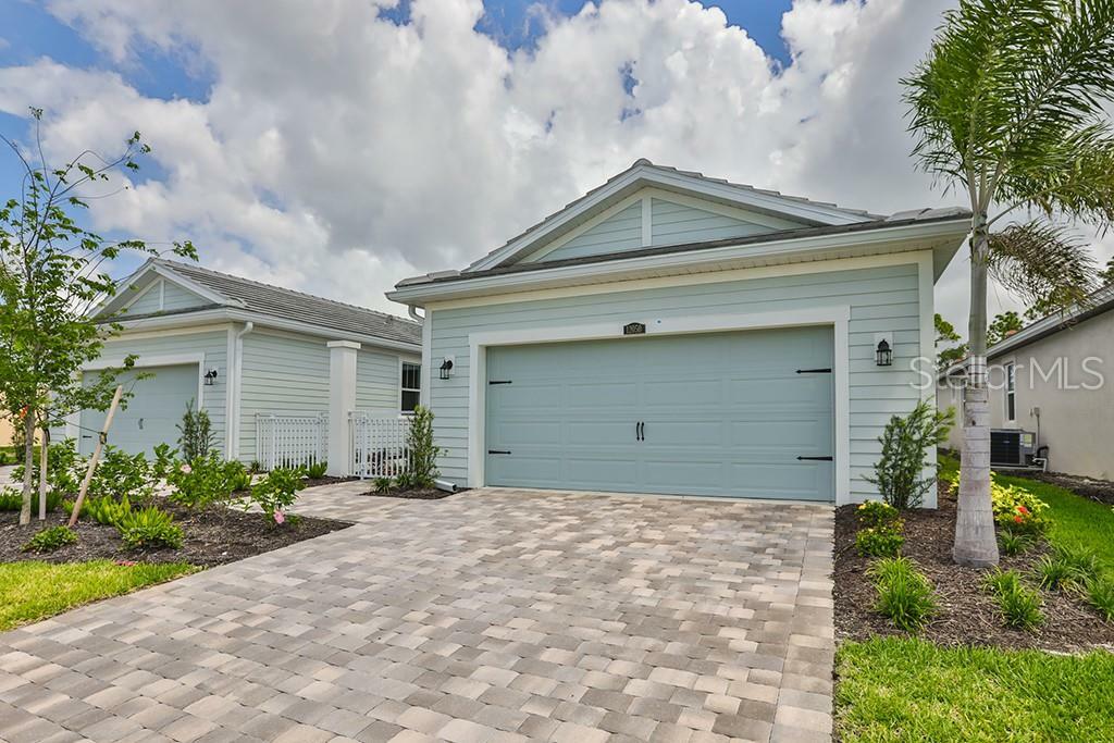 Property Photo:  12050 Tapestry Lane 150  FL 34293 