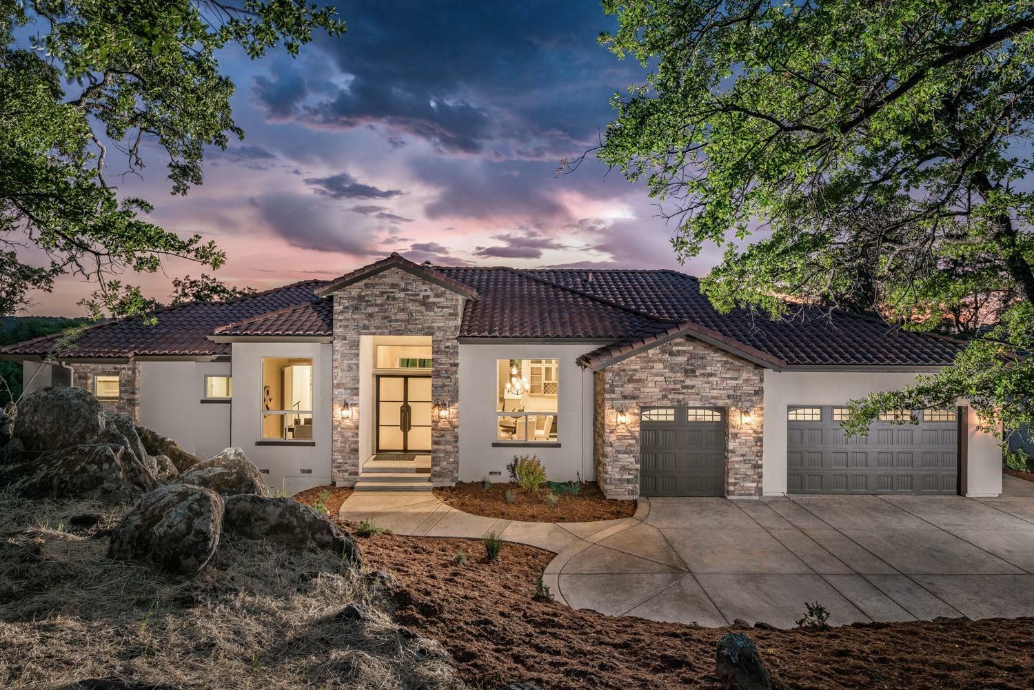 Property Photo: 9966 Spyglass Circle CA 95602