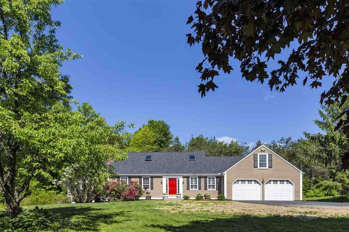 Property Photo: 742 Seamans Road NH 03257