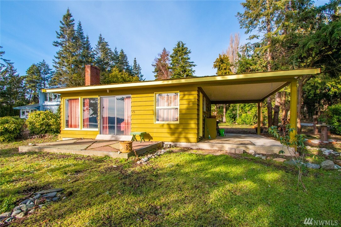 Property Photo:  10030 Samish Island Rd  WA 98232 