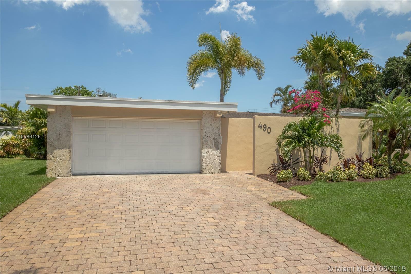 Property Photo: 490 SW 55th Ter FL 33317