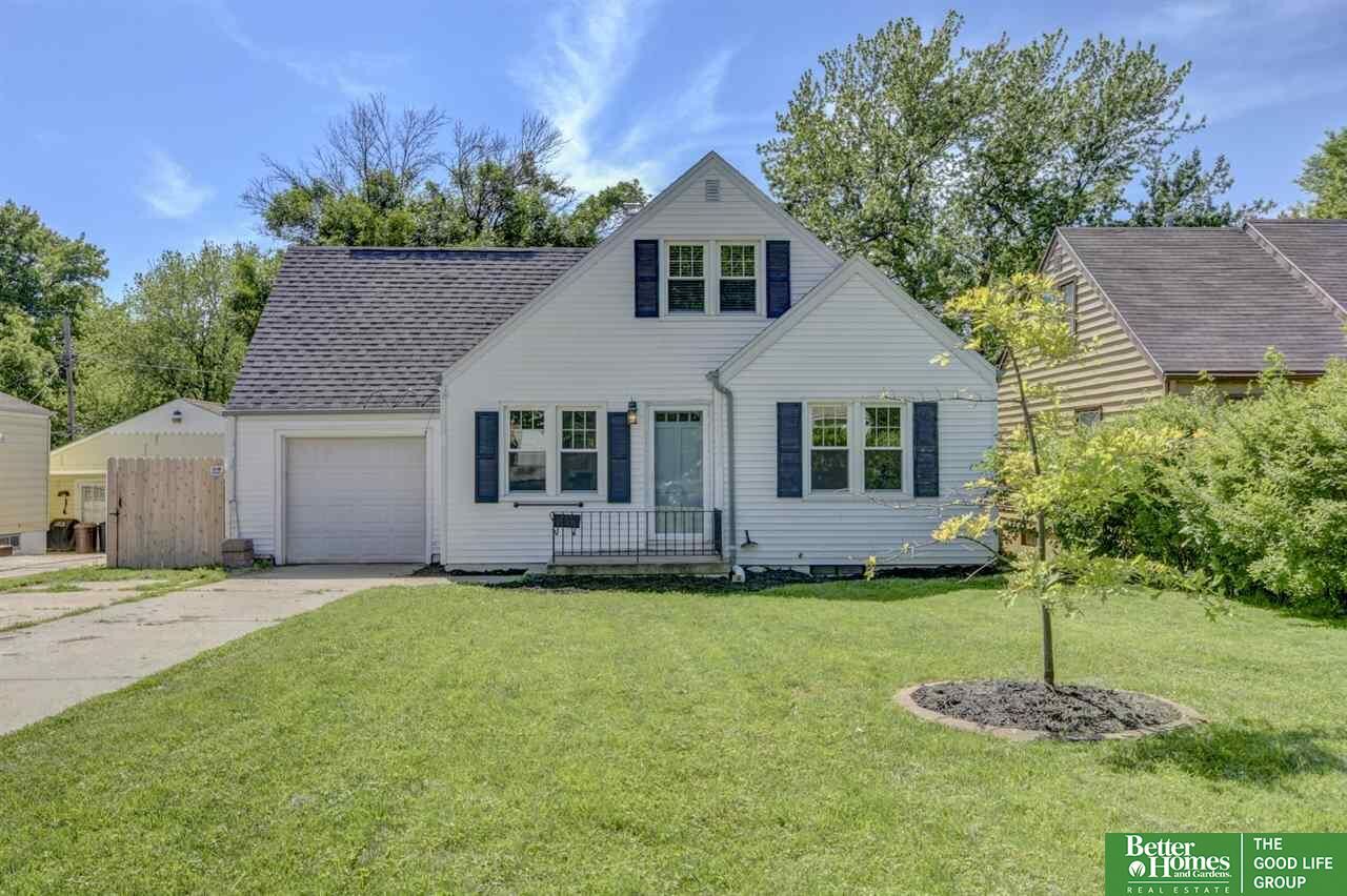 Property Photo:  2134 S 47th  NE 68106 