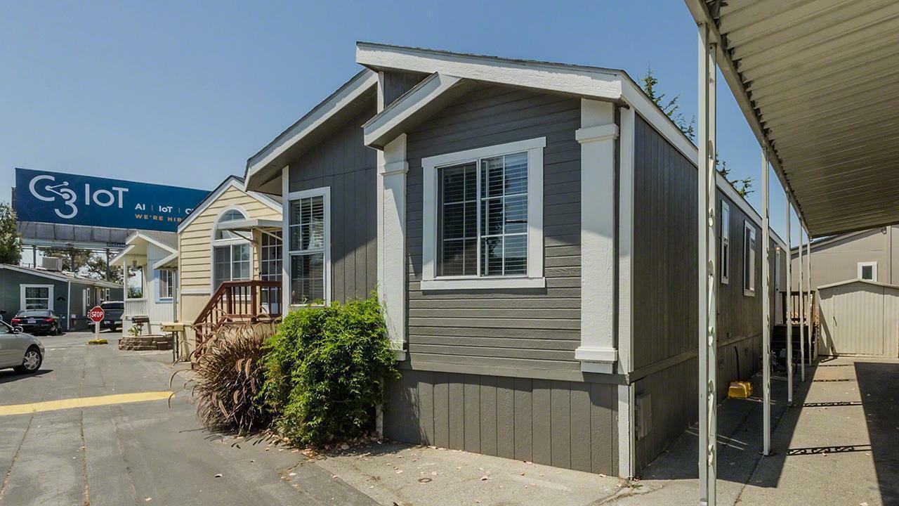 Property Photo: 3015 East Bayshore Road 316 CA 94063