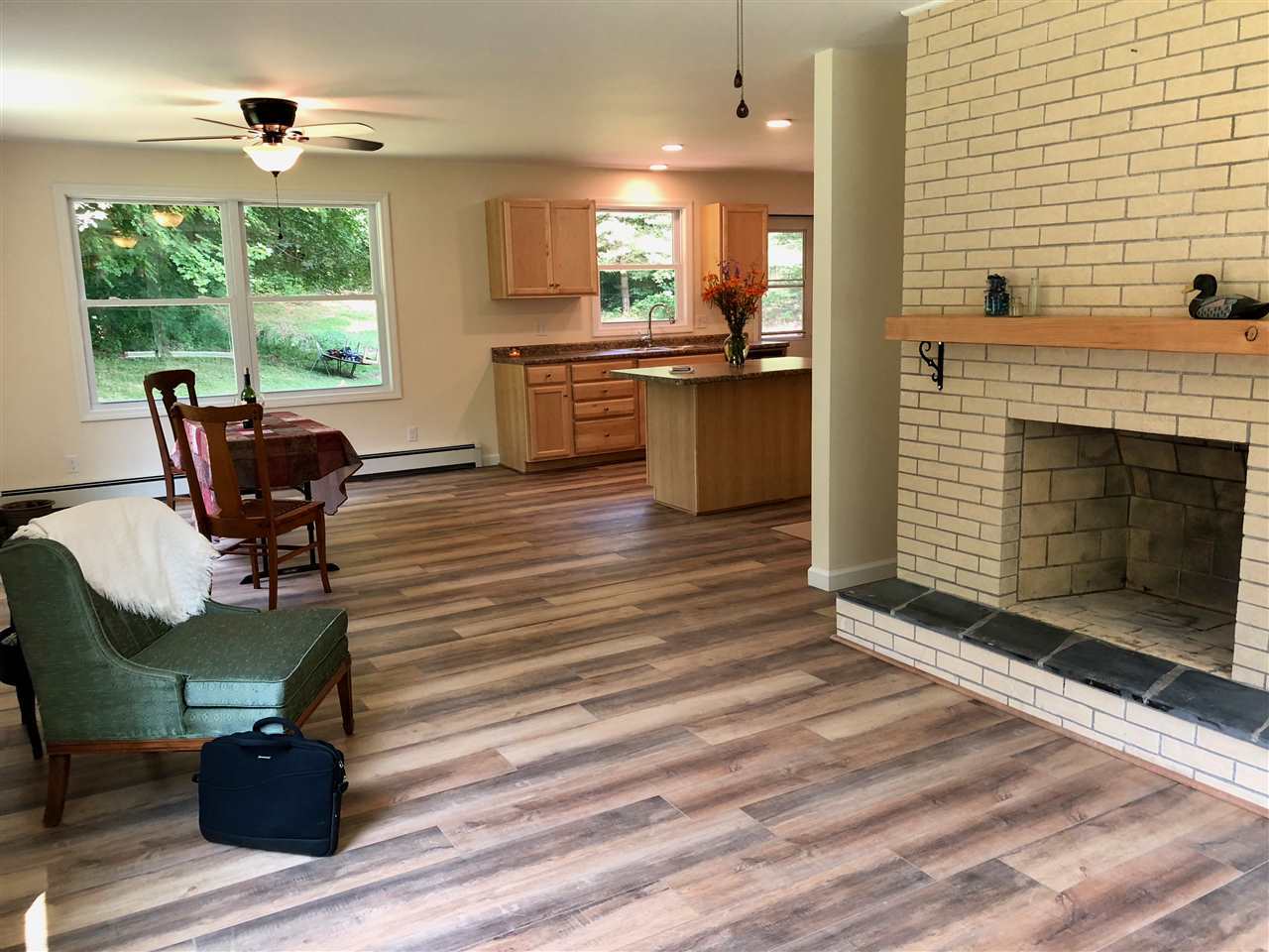 Property Photo: 817 Vt Route 15 VT 05489