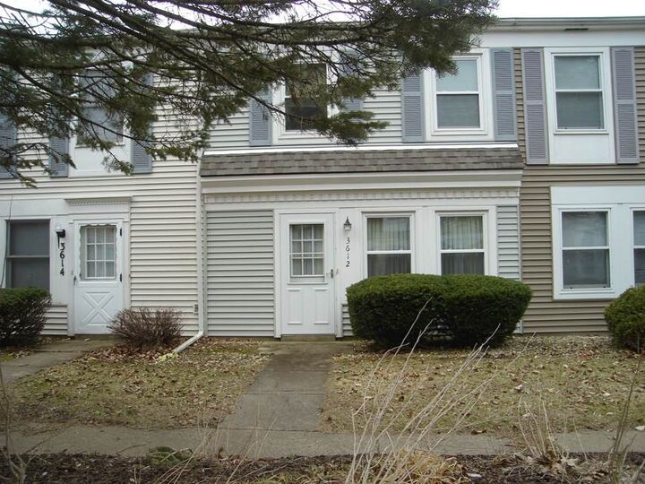 3612 N Sandia  Peoria IL 61604 photo