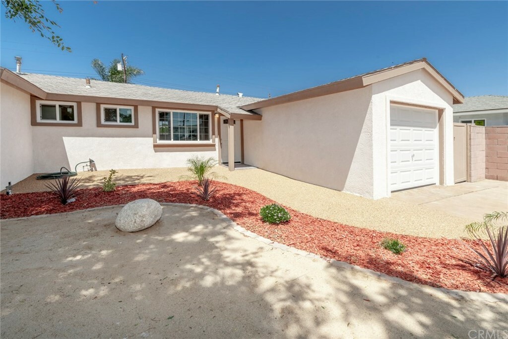 Property Photo:  11671 Mac Duff Street  CA 92841 