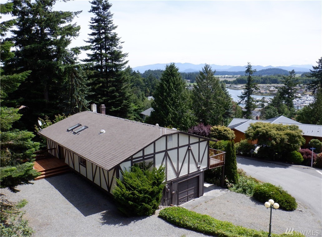 Property Photo: 432 Klickitat Dr WA 98257
