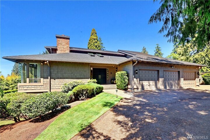 9015 185th Place SW  Edmonds WA 98026 photo